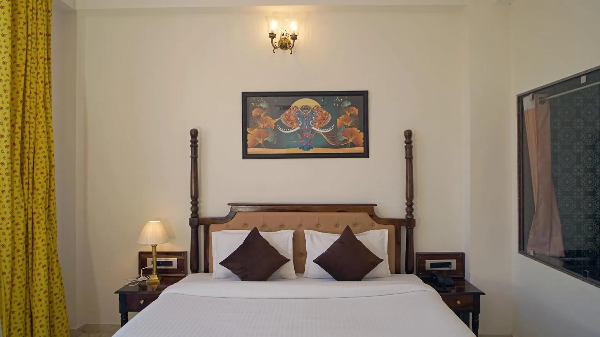 Dera Pichola- A Lake Facing Boutique Hotel Udaipur