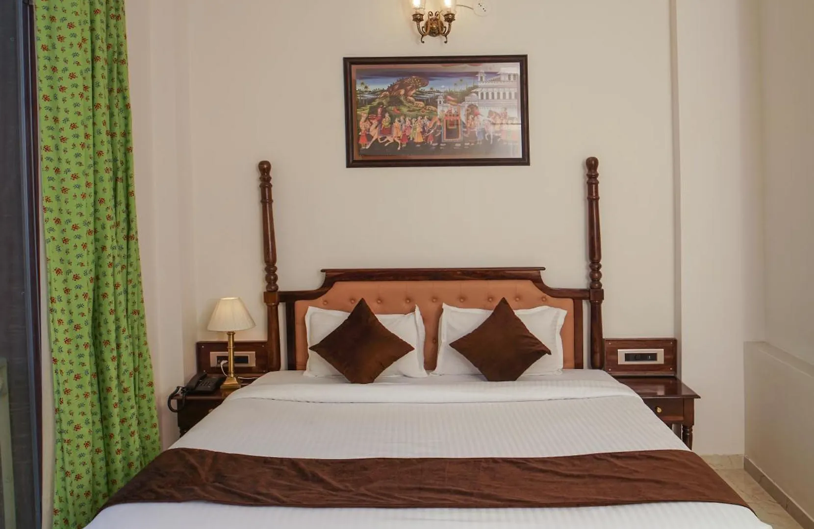 Dera Pichola- A Lake Facing Boutique Hotel Udaipur